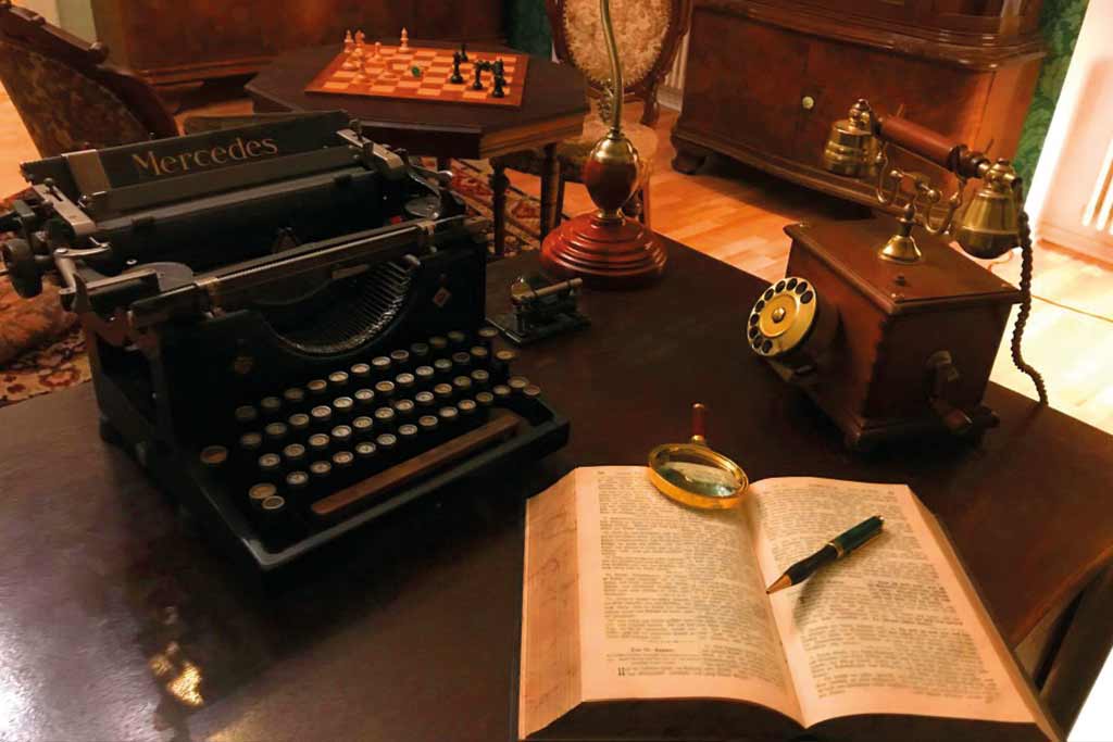 Dr. Seltsam leipzig | Escape Game | Detektivraum